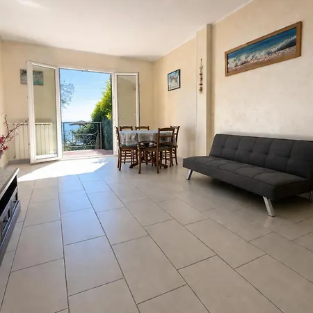 Grazia's House - Con Giardino Vista Mare - Posto Auto Privato 公寓 *