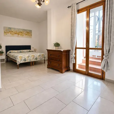 公寓 Grazia's House - Con Giardino Vista Mare - Posto Auto Privato