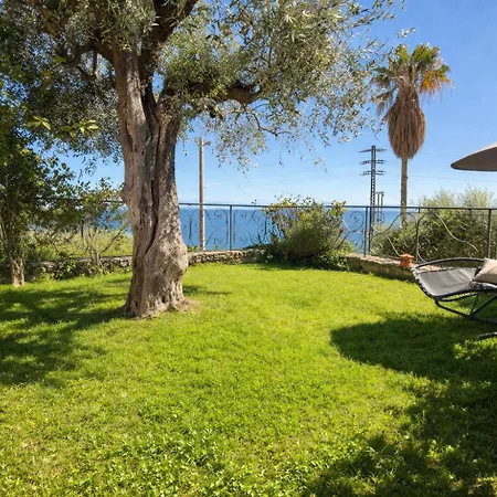 Grazia's House - Con Giardino Vista Mare - Posto Auto Privato 公寓